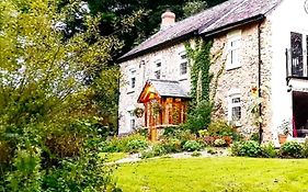 Kingsley Cottage - Beautiful Riverside Setting